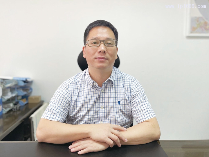 德科摩橡塑科技(東莞)有限公司總經(jīng)理葉月然